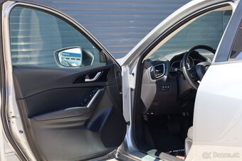 Mazda 3 2.0 Skyactiv -G120 Attraction A/T - 11