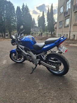 Suzuki SV 650 N - 11