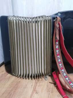 Melodia VI.-96 bas. - 11