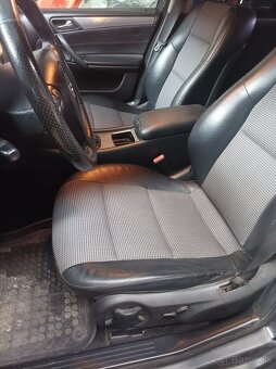 Mercedes c 220 - 11