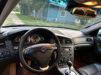 Volvo S60 2.4D5 120KW - 11