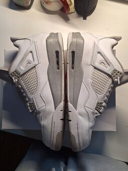 Jordan 4 retro white oreo - 11