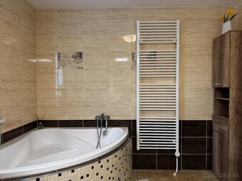 NA PREDAJ 2-izbový byt po rekonštrukcii – Staré sídlisko - 11