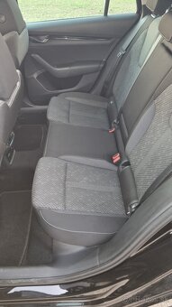 Škoda Octavia combi 4 2.0 TDI DSG - 11