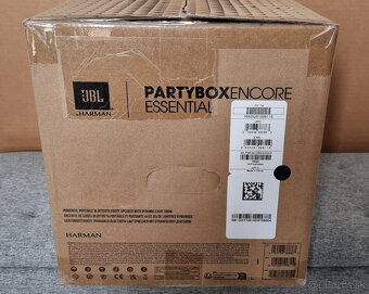 JBL PartyBox Encore Essential - 11