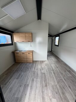 Mobilný dom 8x4m s terasou - 11