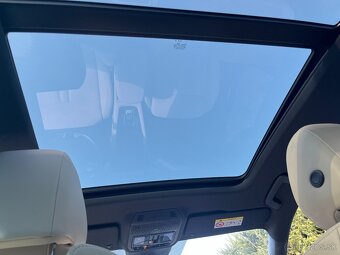 ŠKODA Octavia 4 Combi DSG 4X4 2.0 TDI, Webasto, panoramatick - 11