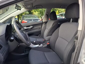 Toyota Auris 1.6, 97kw - Benzín, AUTOMAT - 11