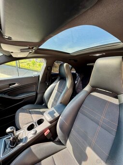 Mercedes-Benz CLA 180 coupe 1.6 turbo - 11