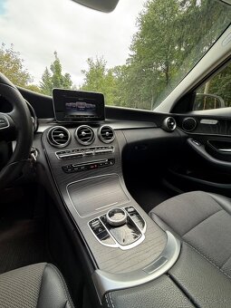 MERCEDES-BENZ C 220D 125KW - 11