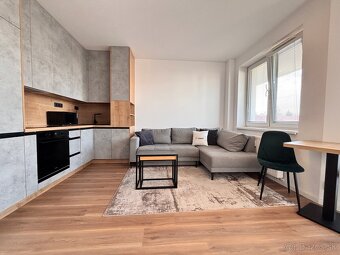 TREEF / 2-izbový byt, loggia, parkovanie / OPOJ - 11