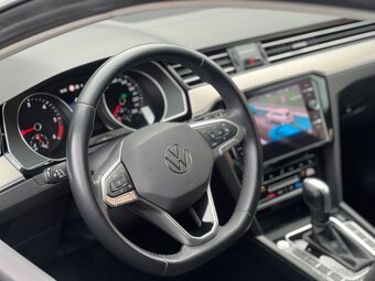 VW PASSAT B 8.5 2.0 TDI 147KW ELEGANCE KAMERA TAŽNÉ 2021 - 11