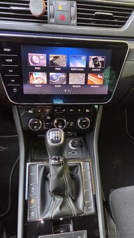 Skoda Superb Sportline - 11
