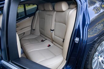 BMW Rad 5 530d xDrive A/T AJ NA SPLÁTKY , Nezavisle kúrenie - 11