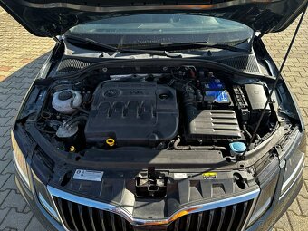 Škoda Octavia (facelift) RS - 2.0 TDI - LIFTBACK - 11