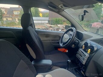 Ford Fusion 1.4i benzín 59kw 2004 - 11