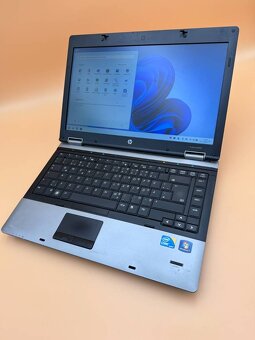 Notebook 14" HP.Intel i5-M520 2x2,40GHz.8gb ram.240gb SSD - 11