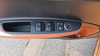 Hyundai i10 1.2 r.v. 11/2017 - 11