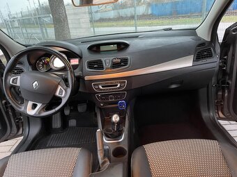 Renault Fluence 1.6 2012 - 11