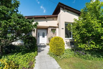 NA PREDAJ 4 IZBOVÝ RODINNÝ DOM S KRÁSNYM POZEMKOM | OBEC KEC - 11