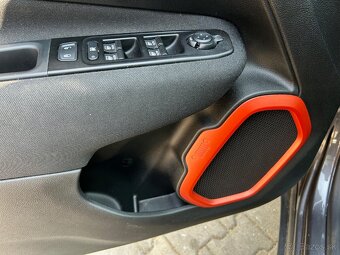 Jeep Renegade 1.3 GSE Limited - 11