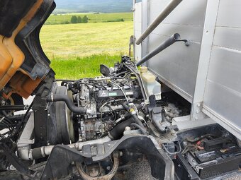 Mitsubishi Fuso vyklápač 3,5t - 11