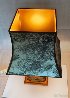 Antická bronzová stolová lampa s Budhovou soškou - 11