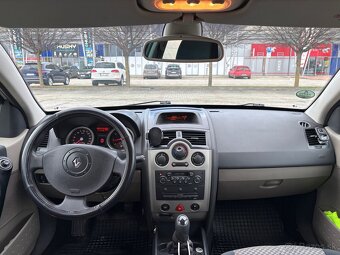 Renault Megane 2 1.4 16v 72kW - 11