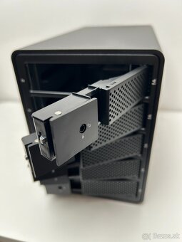 Orico 5 bay Enclosure 3,5” - 11