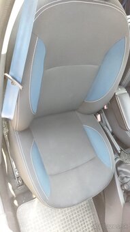 Dacia Logan 0,9 TCe 66 kw Celebration - 11