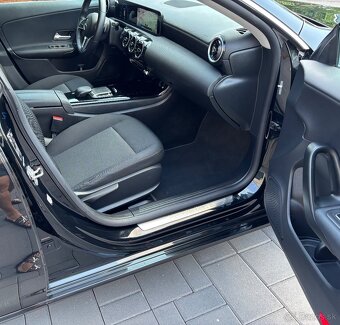Mercedes-Benz CLA 2,0 Shooting Brake 2023 - 11