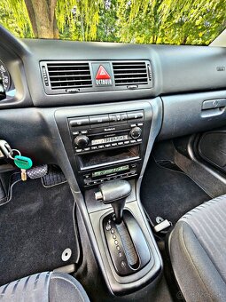 Škoda Octavia 1.8 20V TURBO Elegance, Automat, 164 tis.km - 11