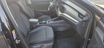 Škoda Octavia Combi 2.0 TDI 110KW DSG - 11