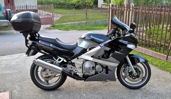 Kawasaki ZZR -600 - 11
