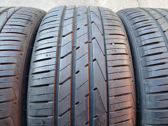 235/50 R19 -letné Hankook - 11