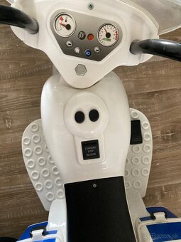 Elektrická motorka na nabíjanie - 11