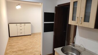Prenájom 2 izbový byt v Považskej Bystrici - 11