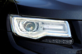 JEEP Grand Cherokee 4x4 3.0 CRD 250koní Limited - 11