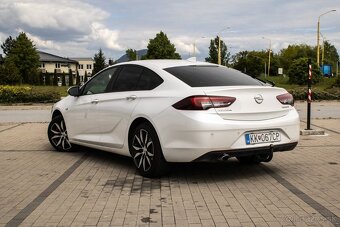 Opel Insignia 2.0 CDTI 170k Start/Stop Edition - 11