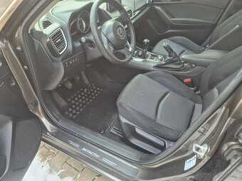 Mazda 3 - 11