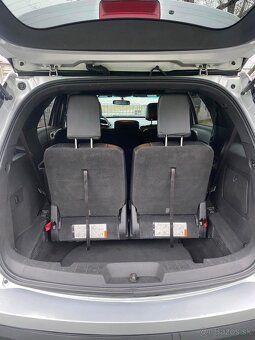 Predám Ford Explorer XLT - 11