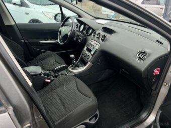 Peugeot 308sw 1.6i - 11