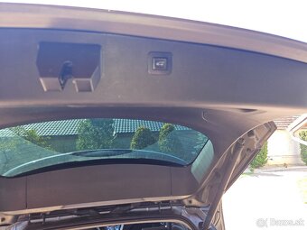 Opel Astra K 147 kW automat - 11