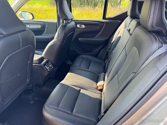 Volvo XC40 INSCRIPTION T4/ 2020 - 11