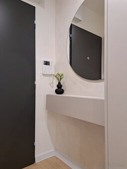 Dizajnový byt 40 m² – investícia s charakterom a atmosférou - 11