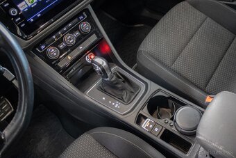 Volkswagen Touran 1.6 TDI SCR BMT Comfortline DSG - 11