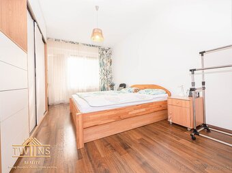 Prenajmeme štýlový a krásne prerobený 2 izbový byt (s balkón - 11