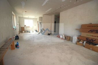 predaj NOVOSTAVBA s poz. 628 m² M. Bielice Partizánske - 11