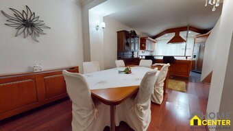 PREDAJ : PRIESTRANNÝ RODINNÝ DOM S BAZÉNOM, KOMÁRNO - 11