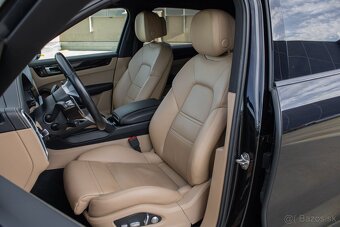 Porsche Cayenne E-Hybrid, plug-in hybrid - 11